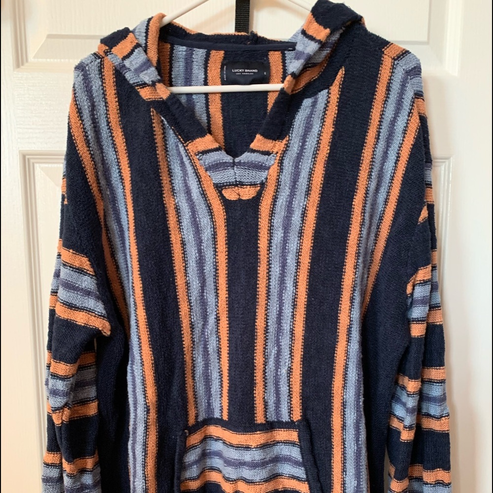 Men’s Lucky hooded sweater size large
